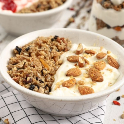 Σπιτική γκρανόλα