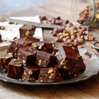 Και όμως... τα σοκολατάκια που βλέπεις φτιάχνονται με 3 υλικά