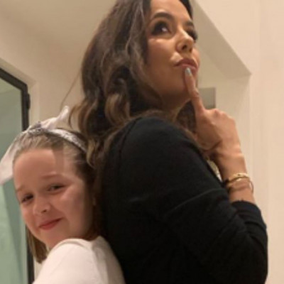 Harper Beckham: Δείτε τι δώρο της έκανε η Eva Longoria για το Πάσχα (pics)