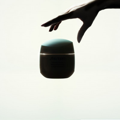 MindΒlown! Η Shiseido αλλάζει τα δεδομένα στην περιποίηση με μία καινοτομία που ξυπνά την επιδερμίδα