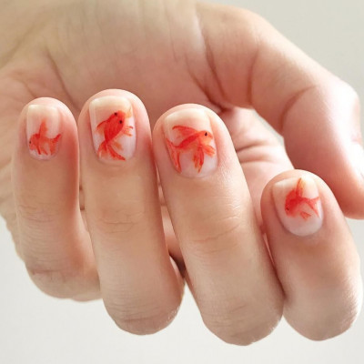 Αυτό το σχέδιο ΔΕΝ περιμέναμε πως θα γίνει τάση στα νύχια!