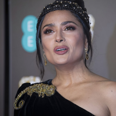 15 μεγάλες σταρ που δείχνουν πολύ πιο νέες από την πραγματική ηλικία τους