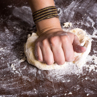 EASTER SOS: Αυτό είναι το πασχαλινό τσουρέκι που πρέπει να δοκιμάσεις!