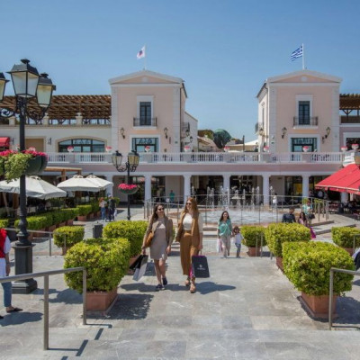 Εκπτώσεις στο εκπτωτικό χωριό McArthurGlen: 2 μέχρι 15 Μαΐου