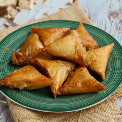 Χαλβαδοπιτάκια