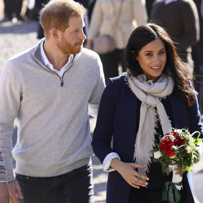 Γεννάει η Meghan Markle; Οι δημοσιογράφοι έξω από το Frogmore και ο αναβρασμός