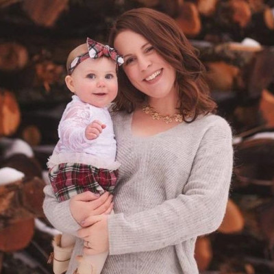 Εργαζόμενη μητέρα: Οι εξωπραγματικές απαιτήσεις της κοινωνίας σε ένα post μαμάς που έγινε viral