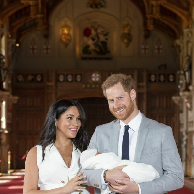 Η πρώτη εμφάνιση της Meghan Markle μετά την γέννα δεν θύμιζε καθόλου την Kate Middleton