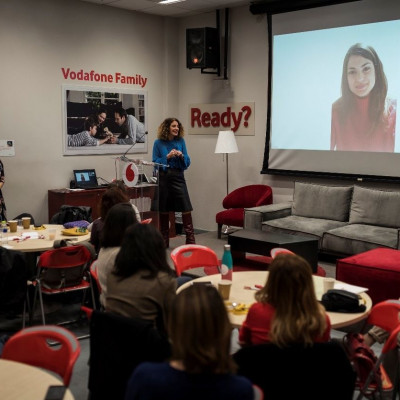 Η Φωτεινή Παπαλεωνιδοπούλου προσφέρει και κάνει τη διαφορά σε αυτόν τον κόσμο