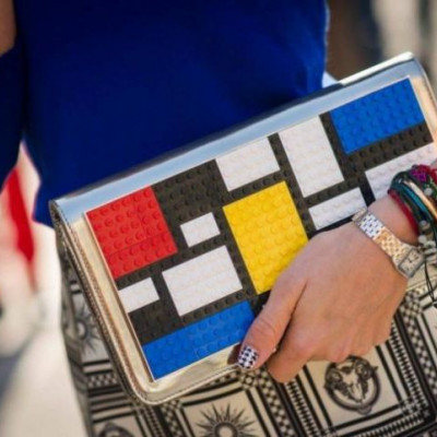 Υπάρχει μια νέα τάση στα αξεσουάρ που θα σε κάνει να νοσταλγήσεις τις παιδικές σου φίλες!