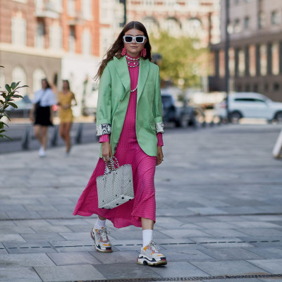 Summer Color Blocking: 4 συνδυασμοί χρωμάτων που πρέπει οπωσδήποτε να δοκιμάσεις αυτό το καλοκαίρι