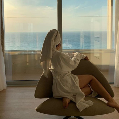 Ελληνίδα τραγουδίστρια, μητέρα δύο παιδιών, τρέλανε το Instagram με αυτή τη φωτογραφία της (pics)