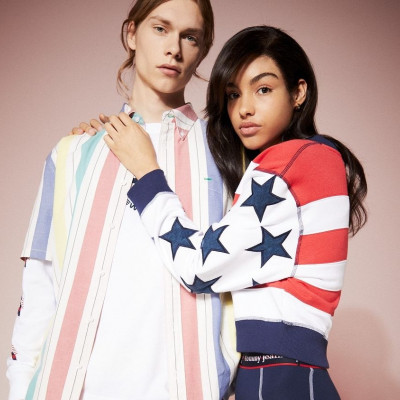 O Tommy Hilfiger ανακοινώνει την Tommy Jeans Summer Heritage Capsule Συλλογή