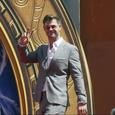 Ο Thor των Avengers σηκώνει βάρη κι οι κραυγές που βγάζει θα σε κάνουν να ξεκαρδιστείς