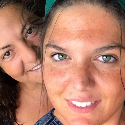 Δανάη Μπάρκα: Δεν φαντάζεστε την αλλαγή που έκανε στα μαλλιά της η κόρη της Βίκυς Σταυροπούλου