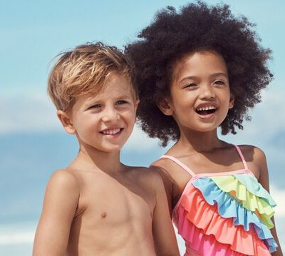 Summer splash: Όσα χρειάζονται τα παιδιά στις καλοκαιρινές βουτιές και τις εξορμήσεις τους