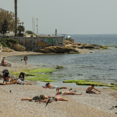 Καιρός για παραλία! Πού θα δείξει 38 βαθμούς ο υδράργυρος το Σαββατοκύριακο