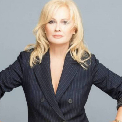 Αγγελική Νικολούλη: Η λάθος διάγνωση και τα κρίσιμα 24ωρα (photos)