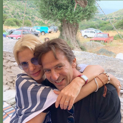 Ελένη Μενεγάκη: Δείτε όλες τις φορές που εξομολογήθηκε τον έρωτά της για τον Μάκη (Vid)