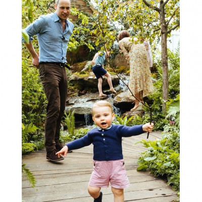 Να ποιες φωτογραφίες δημοσίευσε ο William για τη γιορτή του πατέρα!