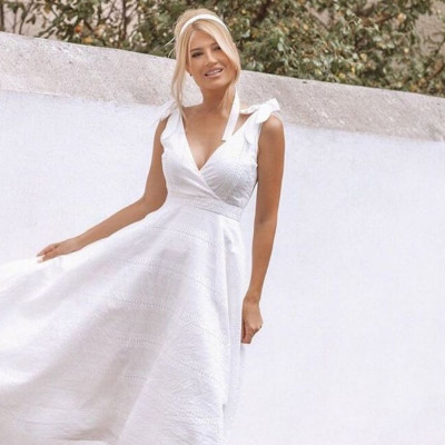 Φαίη Σκορδά: Δείτε την με μαγιό και χωρίς φίλτρα και ρετούς (photos)