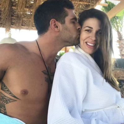 Ελένη Χατζίδου: Ο Άγιος που της έδωσε δύναμη και της άλλαξε τη ζωή (pics)