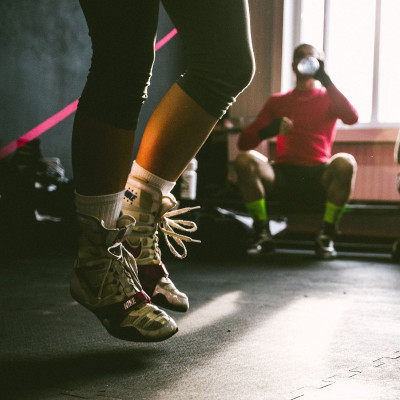 Αυτός είναι ο περίεργος τρόπος γυμναστικής που γίνεται το must του καλοκαιριού