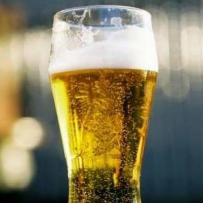 Μπύρα: Θερμίδες & 5 οφέλη για την υγεία (εικόνες)