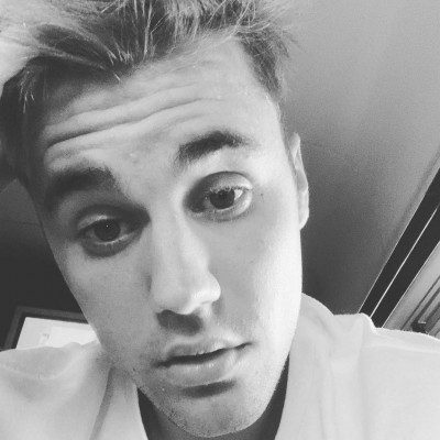 Ο Justin Bieber κυκλοφορεί συλλογή με ρούχα με πασίγνωστη ηθοποιό του Hollywood