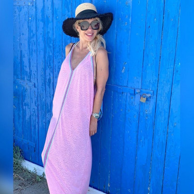 Οι fans της Μενεγάκη την έκραξαν για τις διακοπές που κάνει κι εκείνη απάντησε κατάλληλα