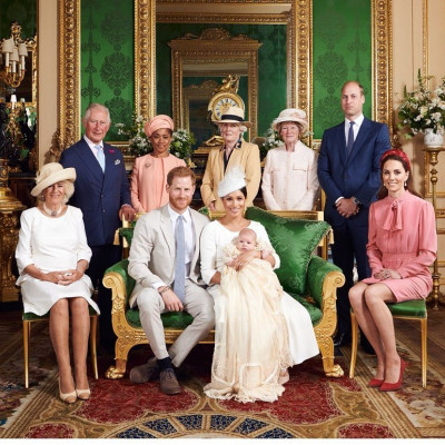 Ξέρουμε ποια δεν ήταν σίγουρα η νονά του γιου του πρίγκιπα Harry