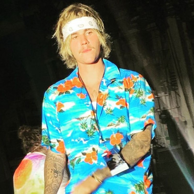 Τελικά ο Justin Bieber μιλάει ακόμα και κυνηγάει τη Selena Gomez; Έχουμε μια σίγουρη απάντηση