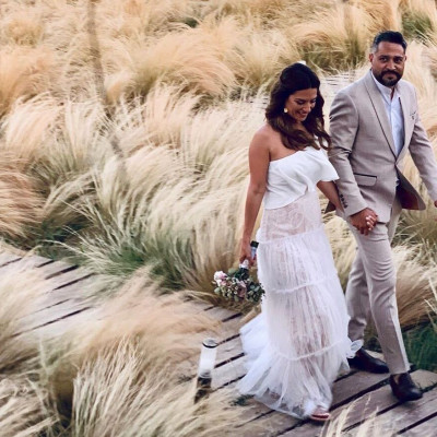 Ραντεβού στην παραλία! 4 ιδέες για να κάνεις το απόλυτο beach party για τον γάμο σου