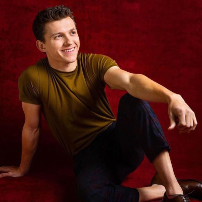 Ο Tom Holland είναι σε σχέση και δε φαντάζεσαι ποιο είναι το κορίτσι του