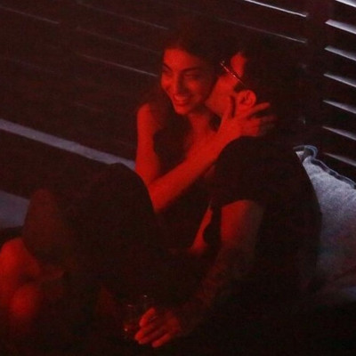 Καζαριάν - Στρατής: Καυτά φιλιά και αγκαλιές - Δείτε παπαρατσίστικες φωτό (photos)