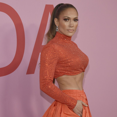 H Jennifer Lopez έχει γενέθλια και δε θα πιστεύεις τα πόσα κλείνει και πώς το γιορτάζει