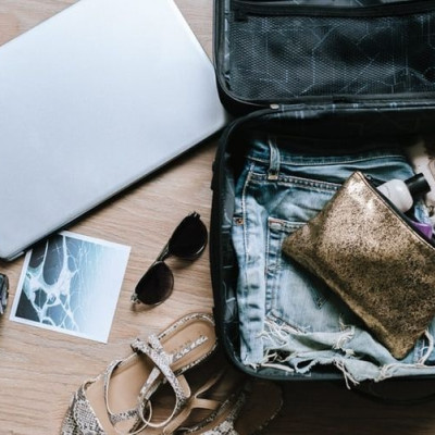 11 travel hacks που θα σε σώσουν στις διακοπές σου