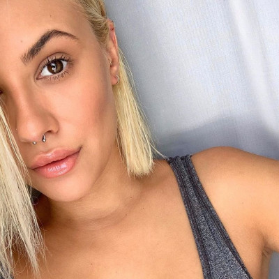 Λάουρα Νάργες: Το super sexy φόρεμα που προκάλεσε πανικό στο Instagram