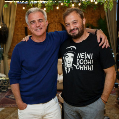 Χρήστο Φερεντίνο, πώς θα φέρεις τα «Πάνω Κάτω» στην ελληνική τηλεόραση;