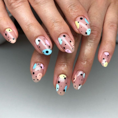 Χάζεψε αυτά τα nail art πριν πέσεις για ύπνο… You know you want to!