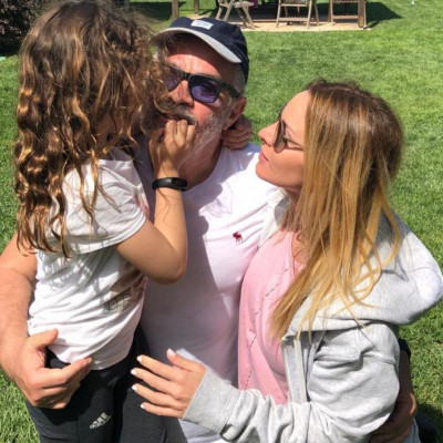 Πέγκυ Ζήνα: Η τρυφερή αγκαλιά της κόρης της Ηλέκτρας & οι πρώτες φώτο των διακοπών τους (pics)