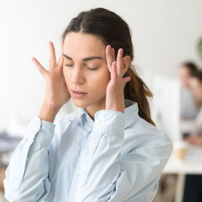 Ημικρανίες: Τι να κάνετε στο γραφείο