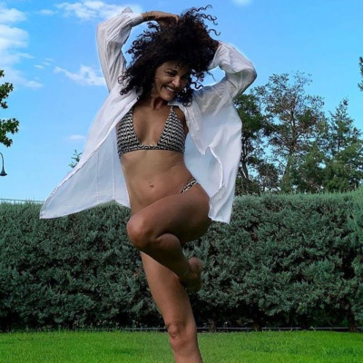 Μαρία Σολωμού: Επτά φορές που την είδαμε  με μαγιό και πάθαμε πλάκα (pics)