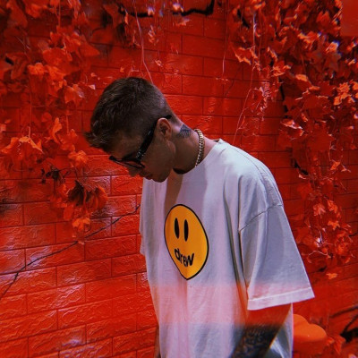 Αυτά είναι τα 10 τραγούδια που θα ακούς όταν νιώθεις μοναξιά