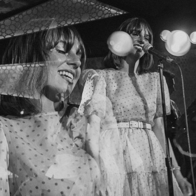 Η αγαπημένη σου ηθοποιός από το «Stranger Things» κάνει «στροφή» στην καριέρα της