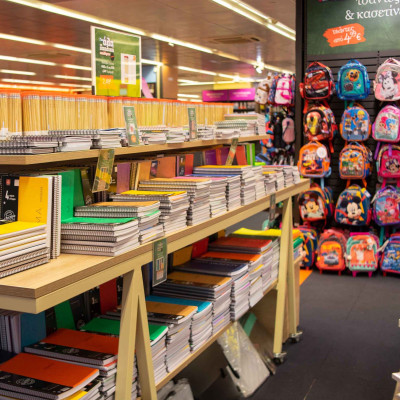 Φέτος για όλα τα σχολικά, επιλέγεις Public… με διαφορά και κερδίζεις 20% επιστροφή...