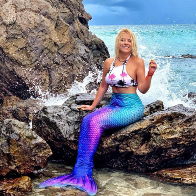 Δε φαντάζεσαι με ποιον μοιράστηκε το φαγητό της η Λάουρα Νάργες στην Ταϊλάνδη