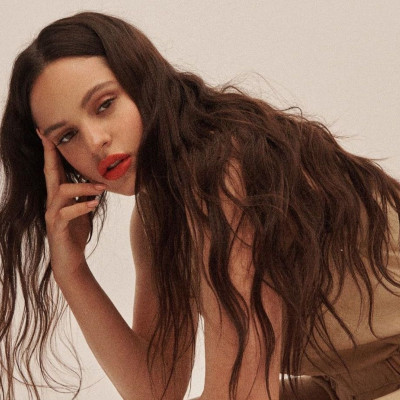 Rosalía: Ποια είναι επιτέλους η πιτσιρίκα λατίνα τραγουδίστρια που όλοι μιλάνε γι' αυτήν