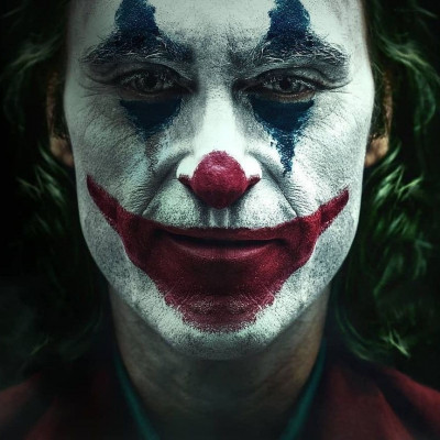 «Joker»: Ο μεγάλος εχθρός του Μπάτμαν επιστρέφει και το τρέιλερ είναι ο ορισμός του dark (SPOILERS)