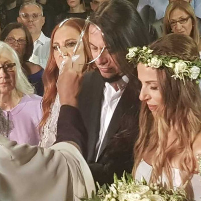 Γάμος Ευρυδίκης-Κατσιώνη: Δείτε τι έκανε ο πατέρας της τραγουδίστριας πριν την παραδώσει στο γαμπρό
